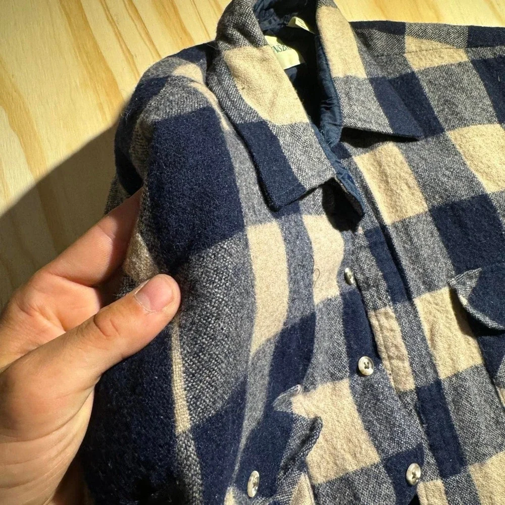 Vintage St Johns Bay Wool Flannel Quilted Shirt Jacket Blue Plaid Large Tall